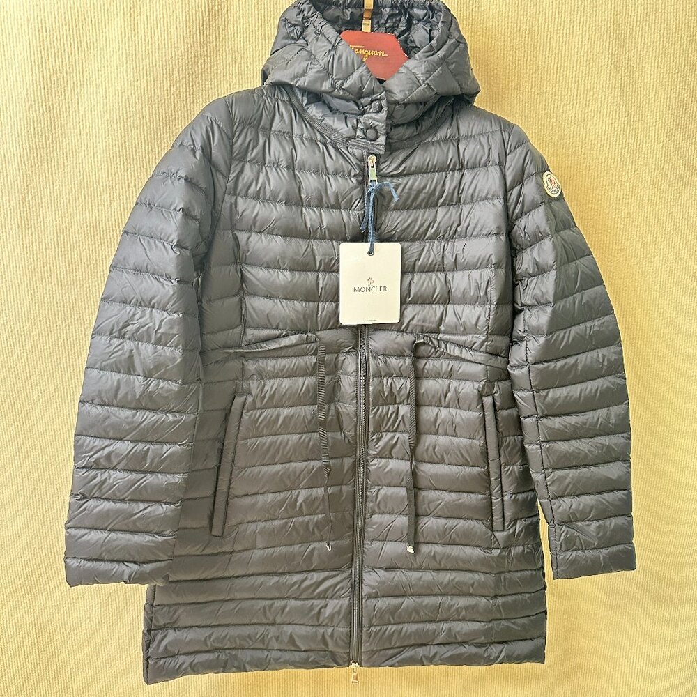 NWT Moncler Black Long Hooded Puffer Jacket - Lightweight, Stylish